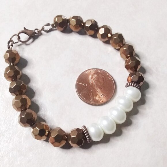 Copper + Faux Stretch Pearls Bracelet! Upscale Boho Contrasts Feminine Trendy - Picture 9 of 10